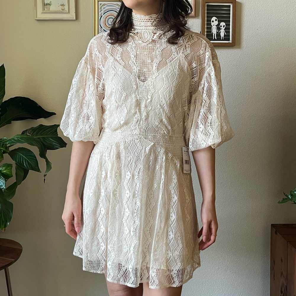 Brand New with Tags Gorgeous Vintage Inspired Free People Lace Dress!